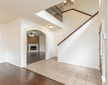 18611 Polo Meadow Drive - Photo Thumbnail 4