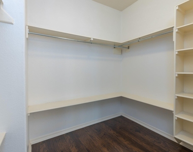18611 Polo Meadow Drive - Photo Thumbnail 22