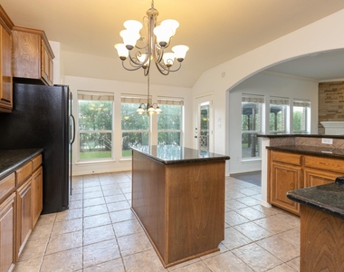 18611 Polo Meadow Drive - Photo Thumbnail 8