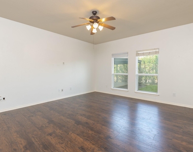 18611 Polo Meadow Drive - Photo Thumbnail 17