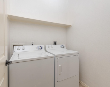 18611 Polo Meadow Drive - Photo Thumbnail 24