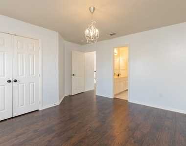 18611 Polo Meadow Drive - Photo Thumbnail 39
