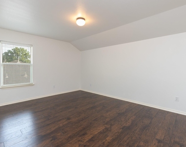 18611 Polo Meadow Drive - Photo Thumbnail 30
