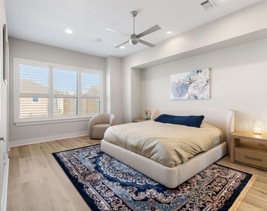 5911 Rose Street - Photo Thumbnail 17