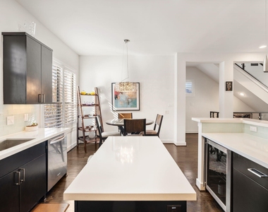 5911 Rose Street - Photo Thumbnail 1