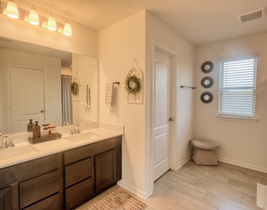 3539 Sage Green Trail - Photo Thumbnail 26