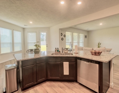 3539 Sage Green Trail - Photo Thumbnail 12