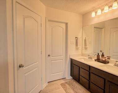 3539 Sage Green Trail - Photo Thumbnail 28