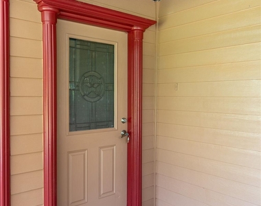 3245 W Highway 6 - Photo Thumbnail 19