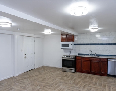 3245 W Highway 6 - Photo Thumbnail 20