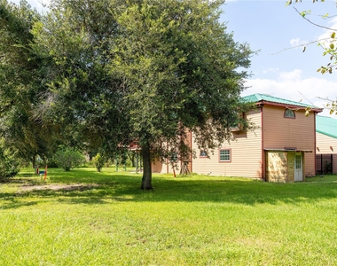 3245 W Highway 6 - Photo Thumbnail 13