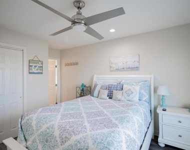 12919 Coronado Drive - Photo Thumbnail 12