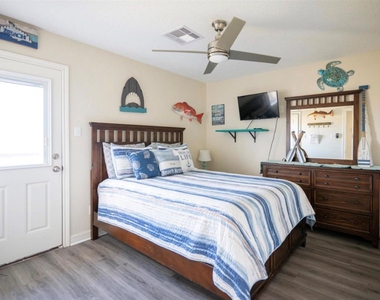12919 Coronado Drive - Photo Thumbnail 15