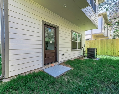 2018 Hampton Street - Photo Thumbnail 29