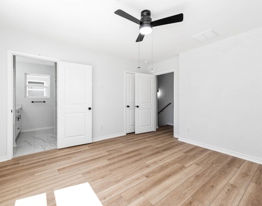 2018 Hampton Street - Photo Thumbnail 17