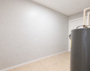 1572 Cypress Drive - Photo Thumbnail 14