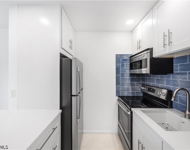 167 N Collier Boulevard - Photo Thumbnail 14