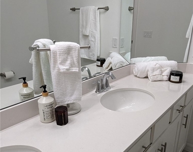 6031 Ellerston Way - Photo Thumbnail 21