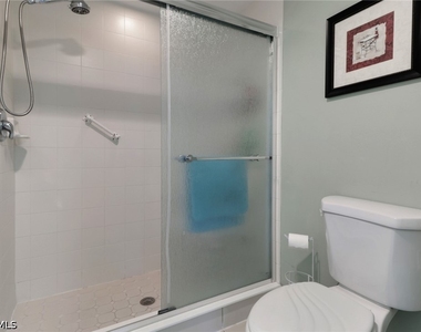7823 Regal Heron Circle - Photo Thumbnail 24