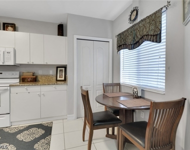 7823 Regal Heron Circle - Photo Thumbnail 13