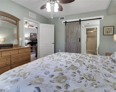 7823 Regal Heron Circle - Photo Thumbnail 18