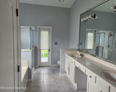 292 Carmel Drive - Photo Thumbnail 20