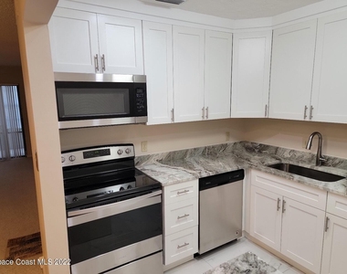 2700 N Highway A1a - Photo Thumbnail 4