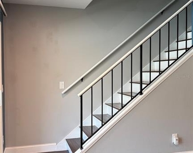 505 Sun Ridge Place - Photo Thumbnail 43