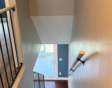 505 Sun Ridge Place - Photo Thumbnail 44