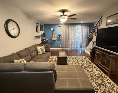 505 Sun Ridge Place - Photo Thumbnail 7