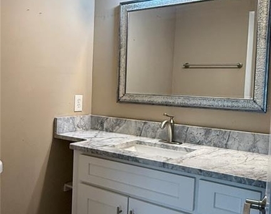 505 Sun Ridge Place - Photo Thumbnail 36