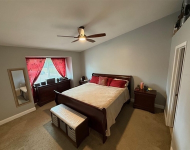 505 Sun Ridge Place - Photo Thumbnail 15