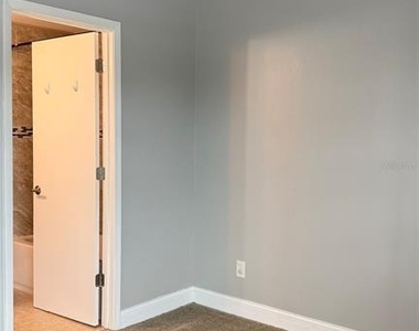 505 Sun Ridge Place - Photo Thumbnail 32
