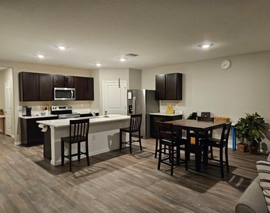 32650 Osprey Peak Way - Photo Thumbnail 3