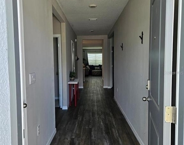 32650 Osprey Peak Way - Photo Thumbnail 10