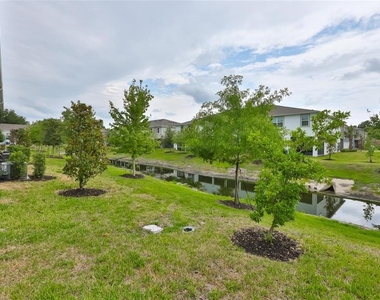 1123 Creek Valley Court - Photo Thumbnail 30