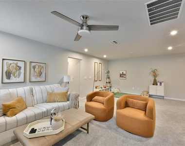 1123 Creek Valley Court - Photo Thumbnail 14