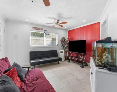 2401 26th Avenue S - Photo Thumbnail 25