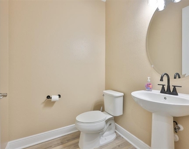 14661 Horse Trot Road - Photo Thumbnail 14