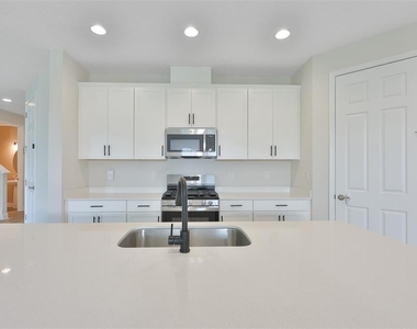 14661 Horse Trot Road - Photo Thumbnail 10