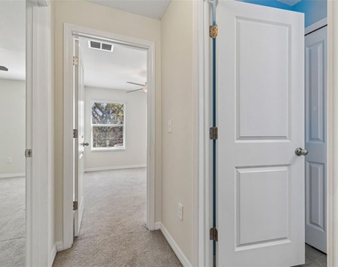 10687 Lake Montauk Drive - Photo Thumbnail 36