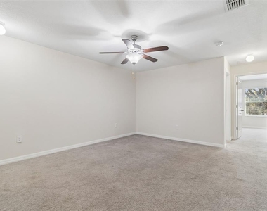10687 Lake Montauk Drive - Photo Thumbnail 27