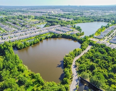 10687 Lake Montauk Drive - Photo Thumbnail 40