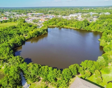 10687 Lake Montauk Drive - Photo Thumbnail 39