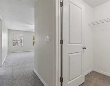 10687 Lake Montauk Drive - Photo Thumbnail 19