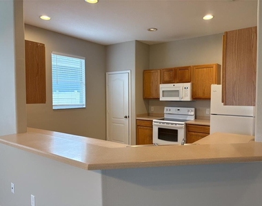 3922 Washburn Place - Photo Thumbnail 3