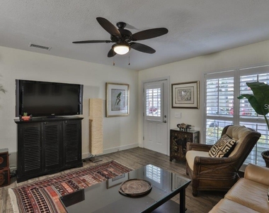 3355 W Wyoming Circle - Photo Thumbnail 5