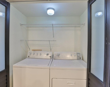 3355 W Wyoming Circle - Photo Thumbnail 14