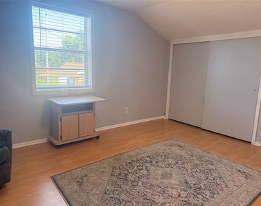13157 Clay Avenue - Photo Thumbnail 14