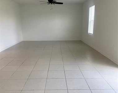 2434 Mckinley Drive - Photo Thumbnail 3
